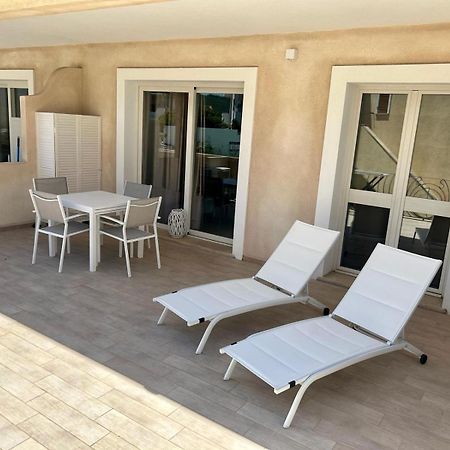 Appartamento Incantevole Con Piscina Palau Exteriör bild